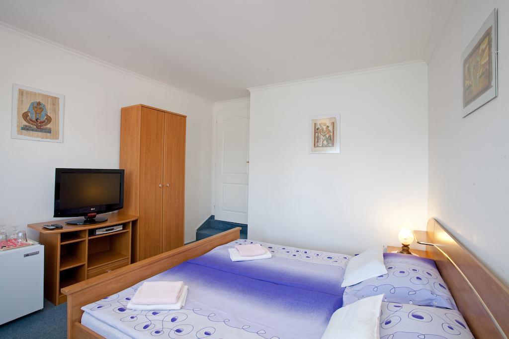 Pension Minor Ceske Budejovice Luaran gambar